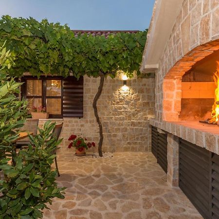 Villa Vitis Zadarvillas Oklaj Exterior foto
