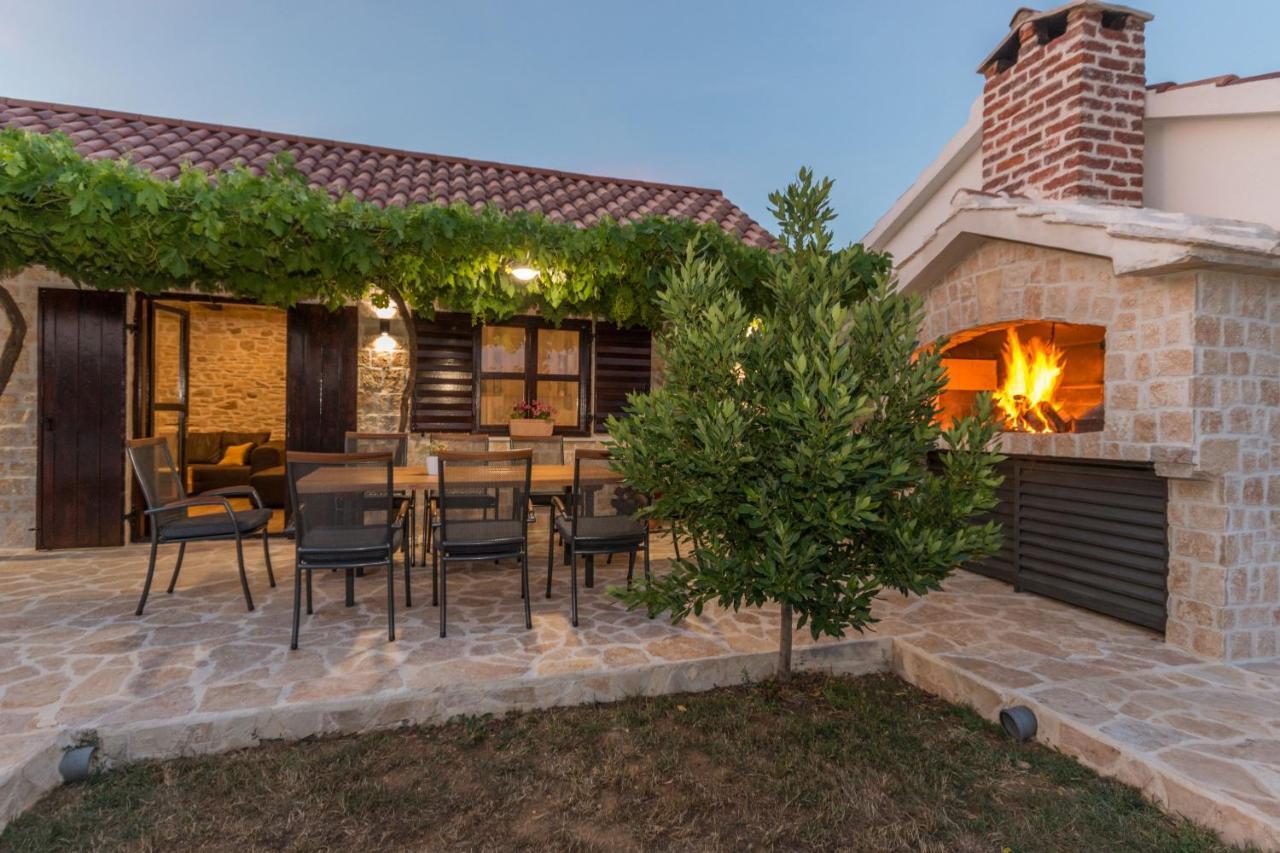 Villa Vitis Zadarvillas Oklaj Exterior foto